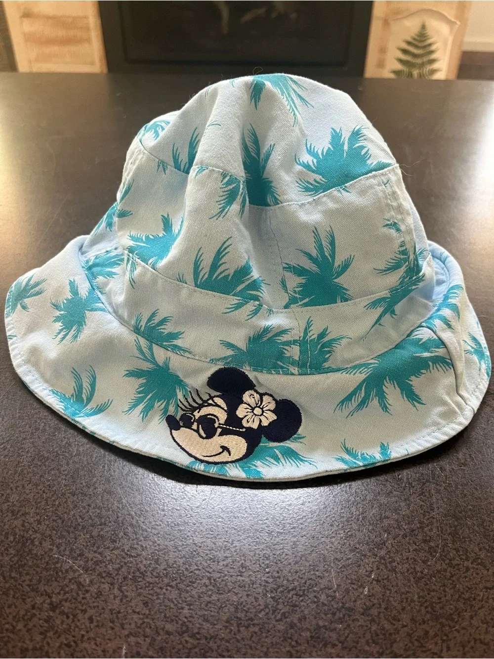 Disney Vintage Minnie Mouse Blue Hawaiian Print Bucket Hat